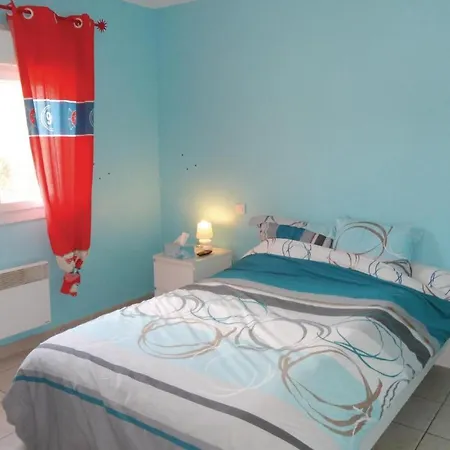 Awesome In W/ 2 Bedrooms アグド